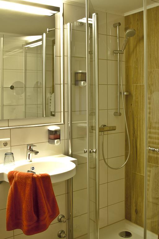Gasthof - Hotel Zum Loewen Schwabthal Eksteriør bilde